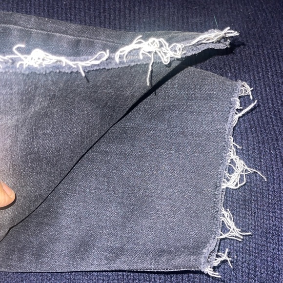 Madewell Black Charcoal Denim Jeans 
Size 32  9” High Rise Skinny - Picture 5 of 12